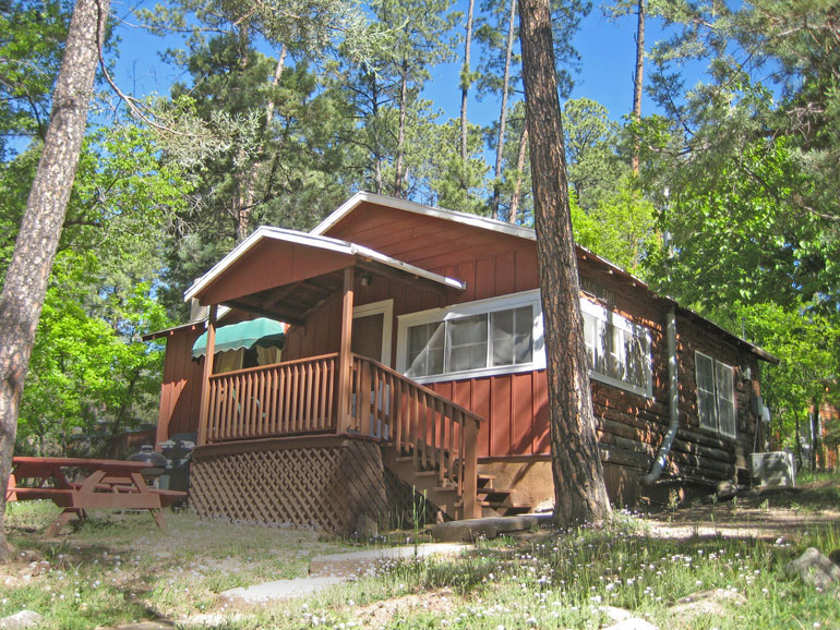 2 Bedroom Rental Cabins