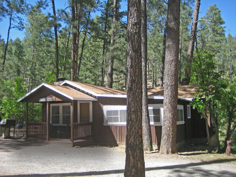 3 Bedroom Rental Cabins